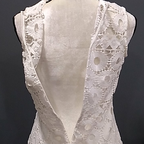 Taylor white lace dress size 2 - Picture 8 of 12